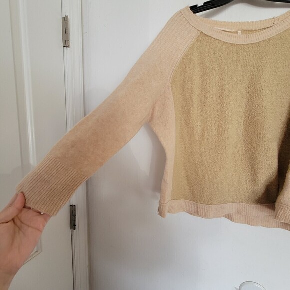 Free People Tabbard Pullover Long Sleeve Wool Knit Sweater Tan Cream Size XS - Picture 7 of 14